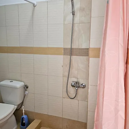 Rigas Stone Tower East Mani 3 * Mína