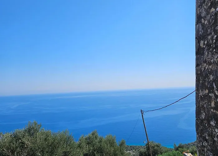 Rigas Stone Tower East Mani 3 * Mína